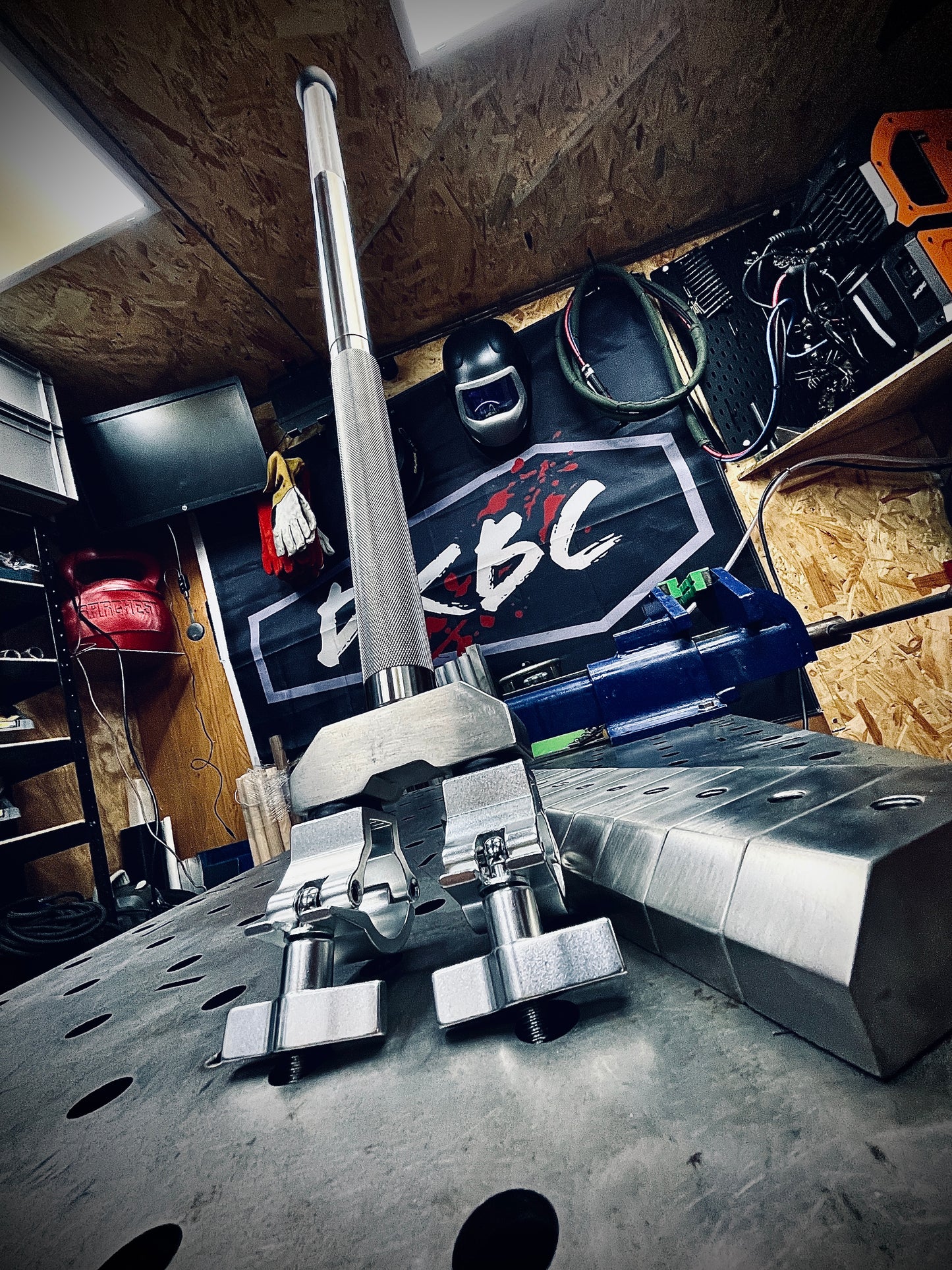 THE rEVOLUTION: Kettlebell Mace Kit