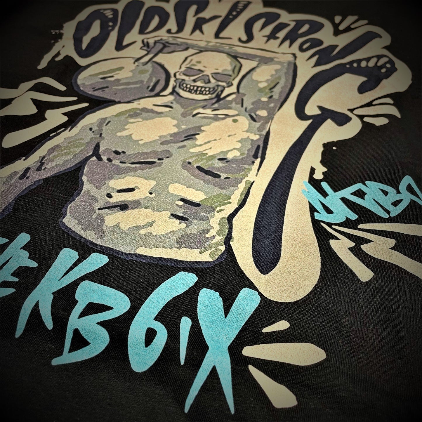 Old Skl Strong//The KB6ix - Unisex Tee